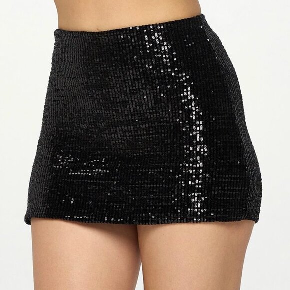 NWT Black Sequin Culotte Shorts – High-Waist | Party, Night Out Look (Sizes S–L) - Picture 2 of 3